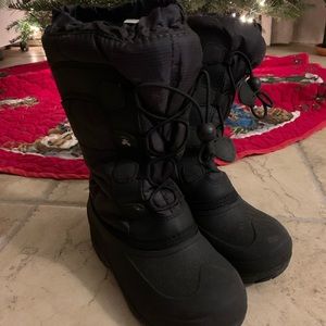 Kids Kamik snow boots